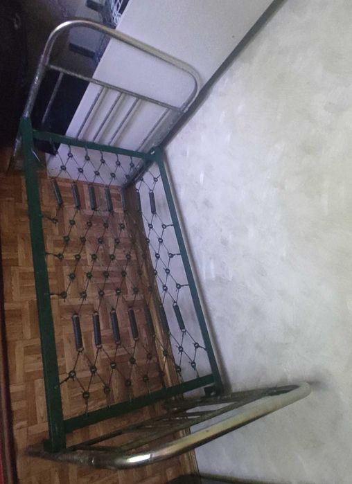 Детская кровать металлическая