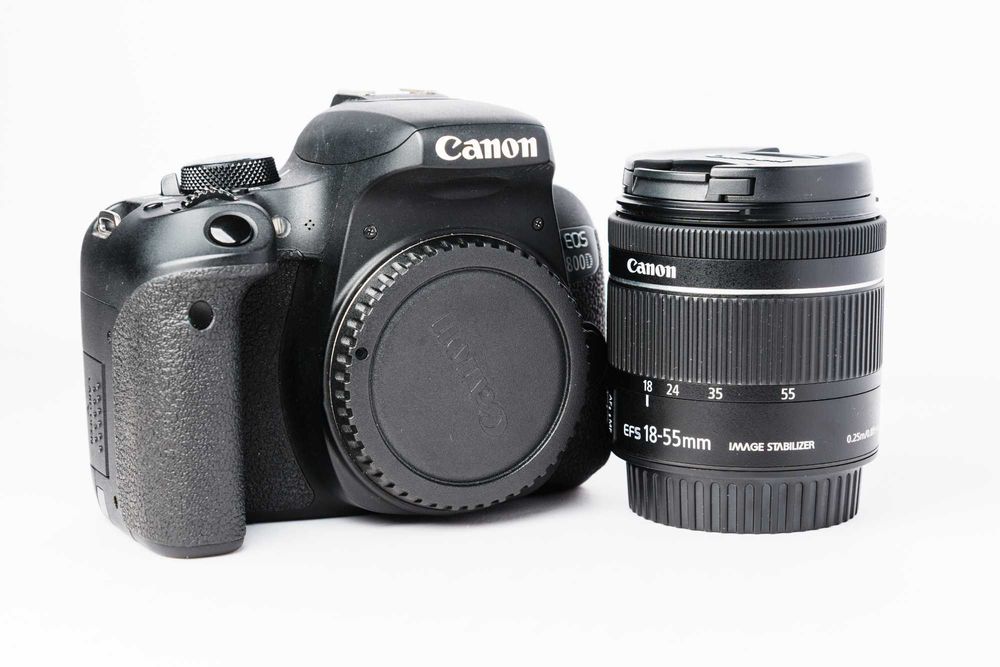 Фотоапарат Canon 800D в комплект с EF-S 18-55 и обективи Canon EF 50mm/f1.8 и Sigma 17-70mm/F2.8-4 DC DN