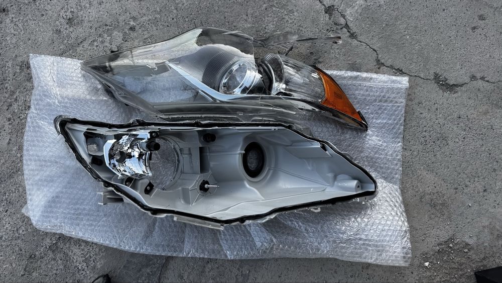 Продается фары камри