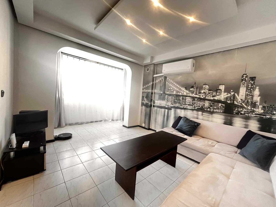 Дава се под наем Четиристаен апартамент в София, Разсадника - 105 кв.м за 847.62 € - Снимка #2