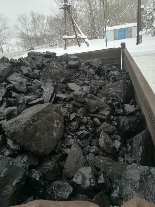 Быстрая доставка угля со скидкой