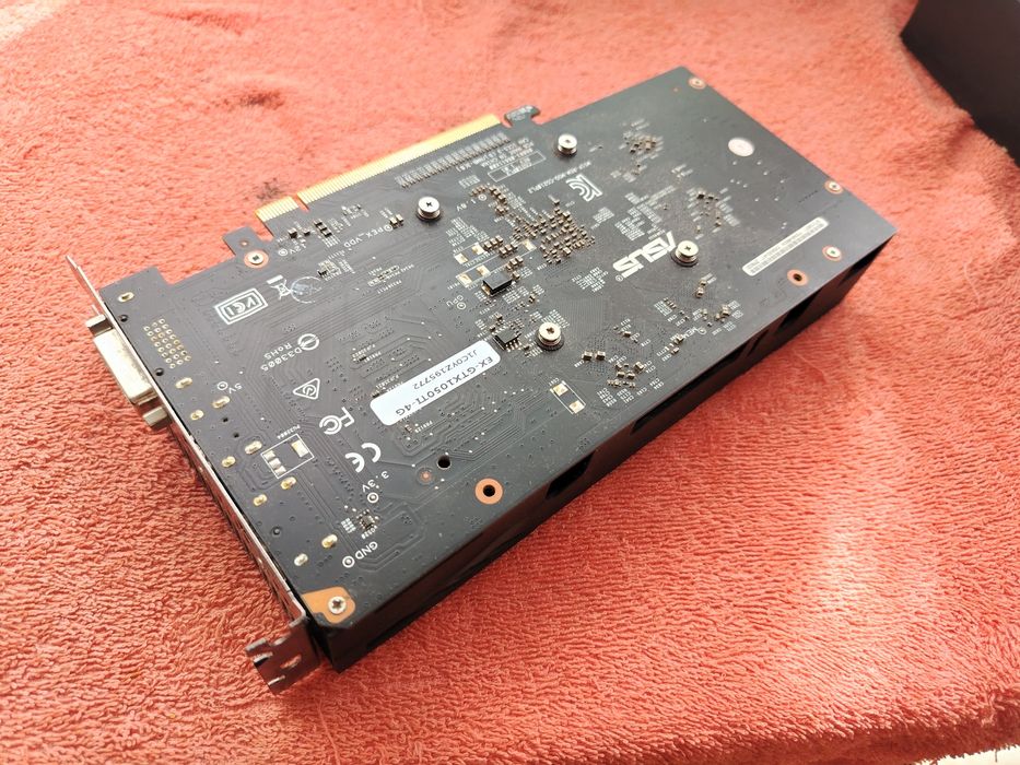 Видеокарта GTX 1050ti asus