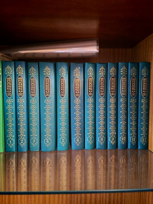 Продаю собрание книг