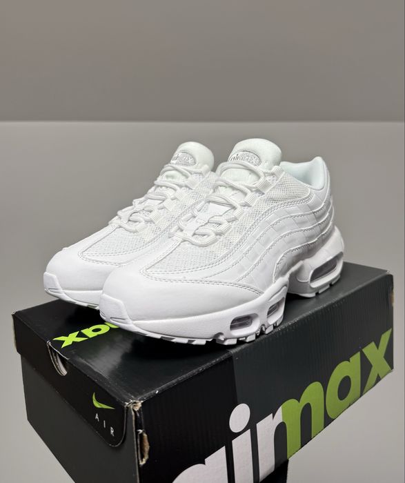 Nike Air Max 95 Triple White