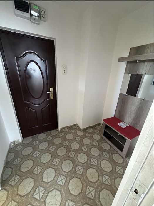 Inchiriez Apartament