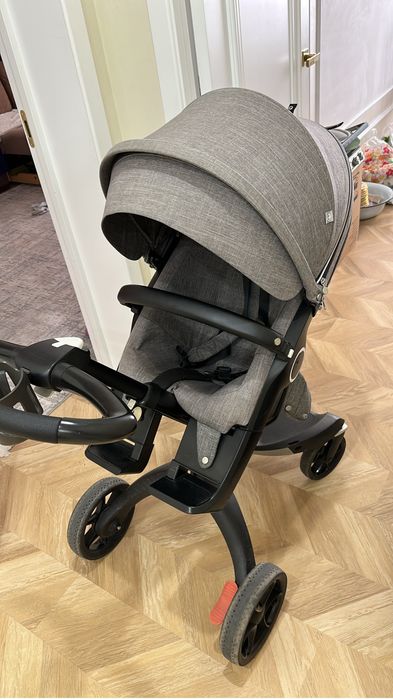 Продам коляску отличного качества