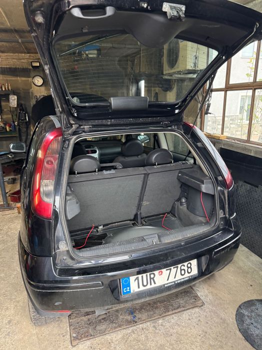 Opel corsa C 2002-2006 на части