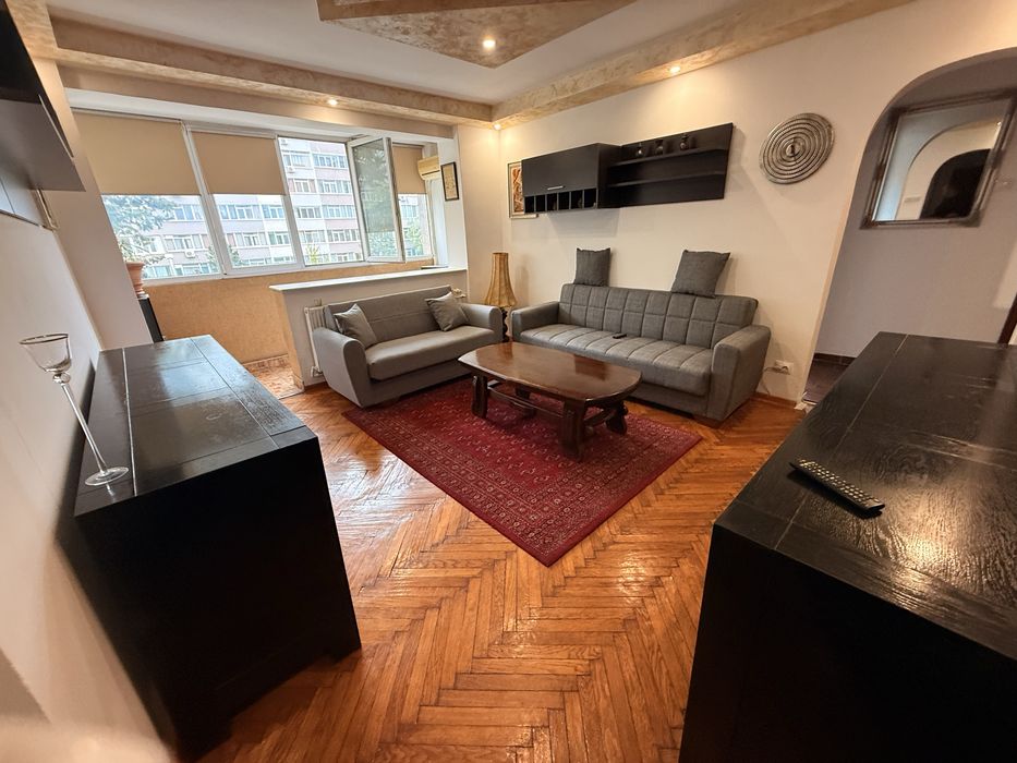 Calea Giulesti, reper Statia George Valsan ( fosta Flamanda ), apt. 3 camere