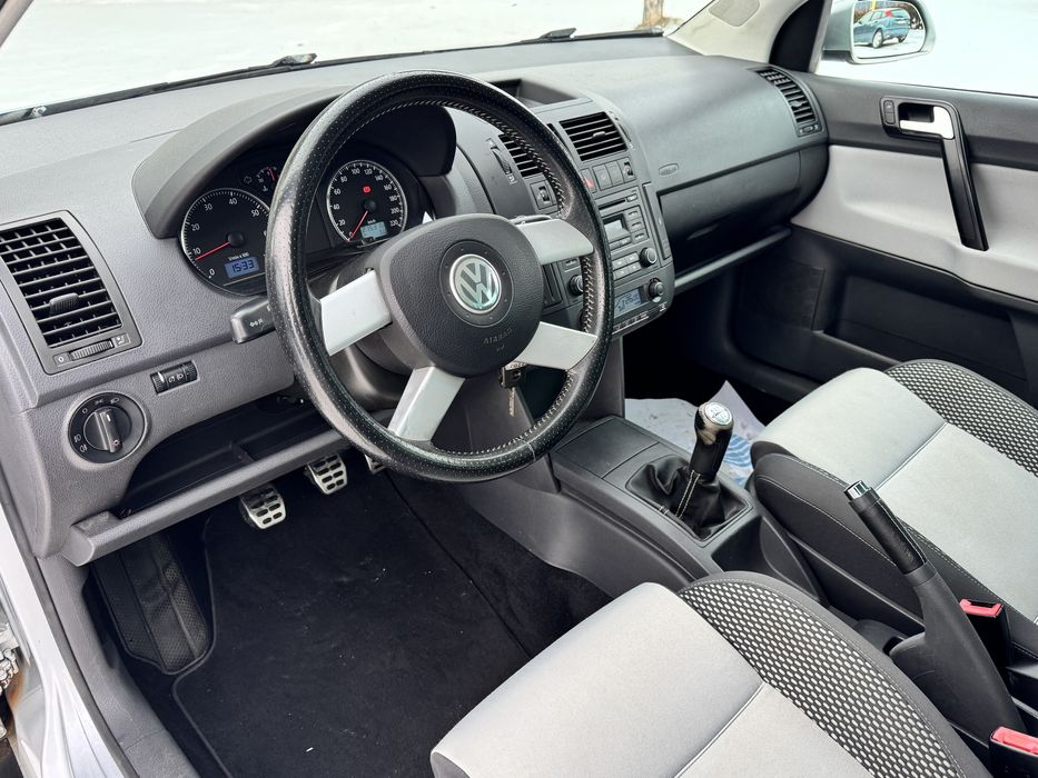 VW POLO CROSS - 1.4i - 75CP - 2007 - IMPECABIL