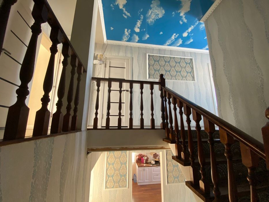 Продою коттедж в Кунгейе