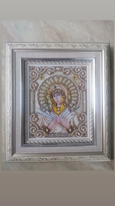 Иконка вишита бисером