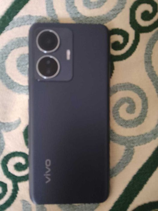 Vivo Y55 смартфон