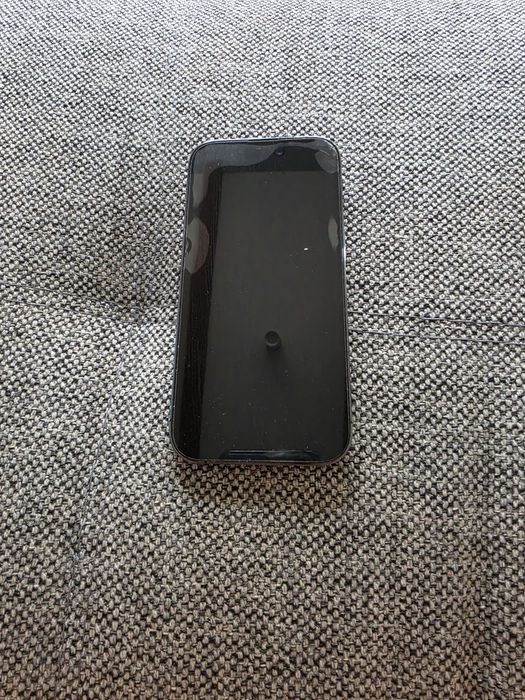 Iphone 14 pro лилав