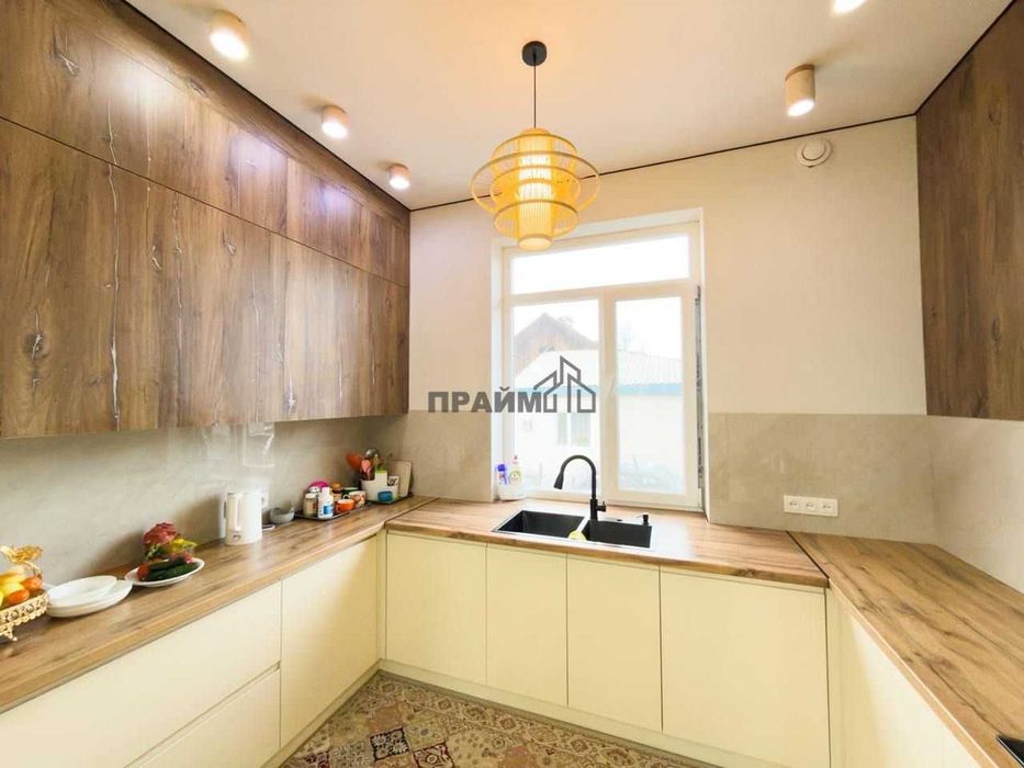 ПРОДАМ 4Х ком. дом Центр (Виолетта ПРАЙМ)