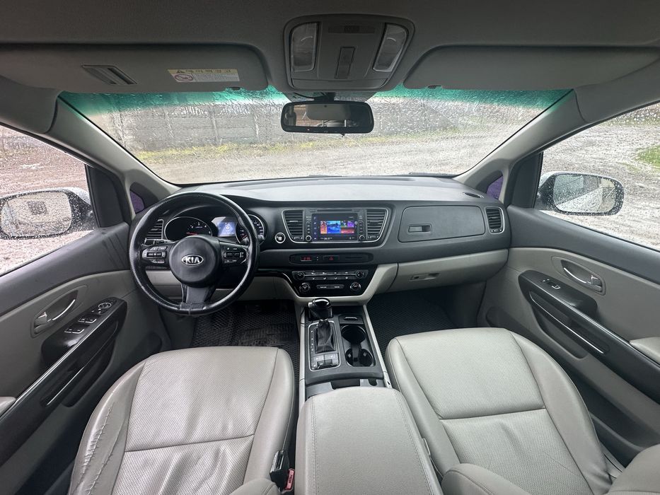 Kia. Carneval 2.2 Turbo Dizel