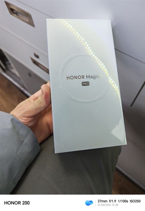 Honor Magic 8pro офицальная версия 12/512
