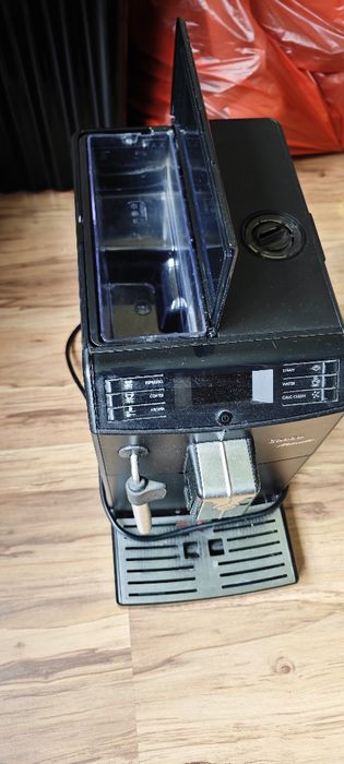 Кафемашина Saeco Minuto