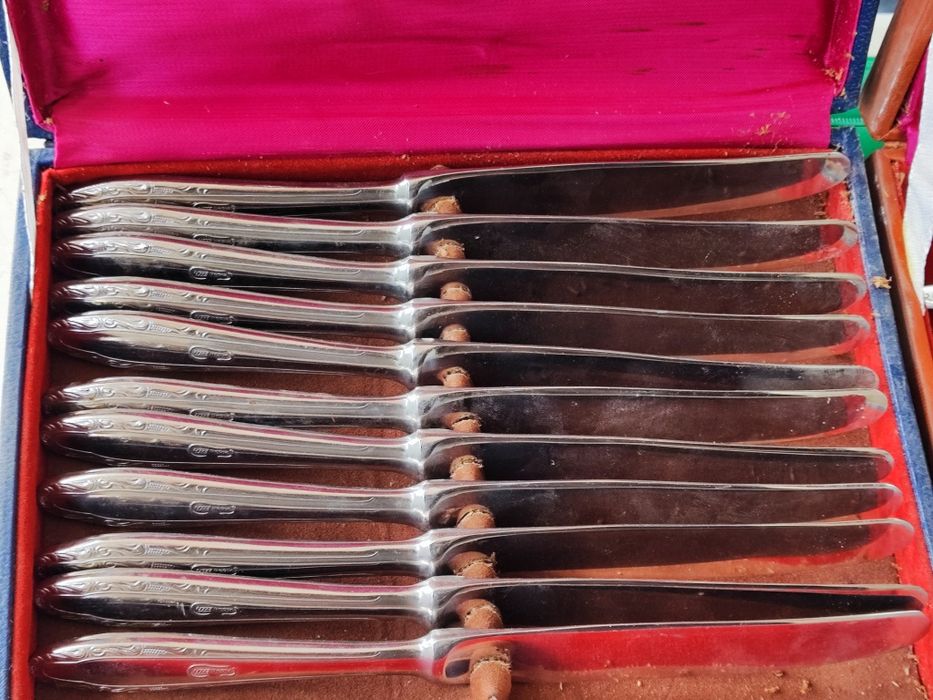 Руски прибори нерж ножове и лъжици