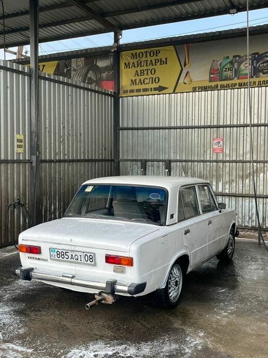 Прадам жигули 011 нахаду