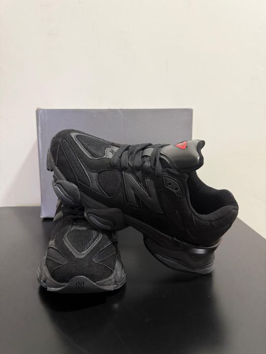Adidasi New Balance 9060 Black