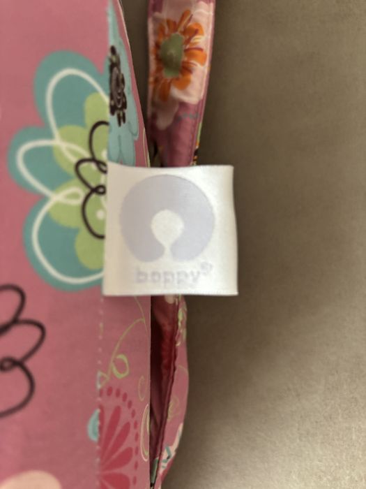 Perna alaptat chicco boppy