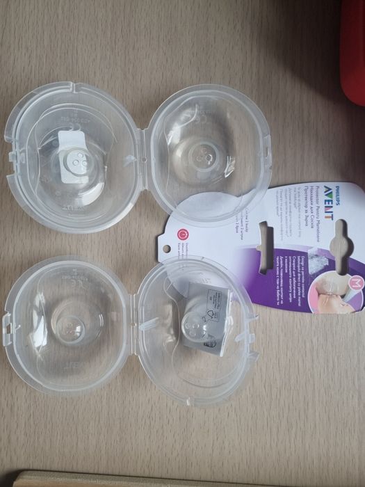 4 mameloane silicon Avent