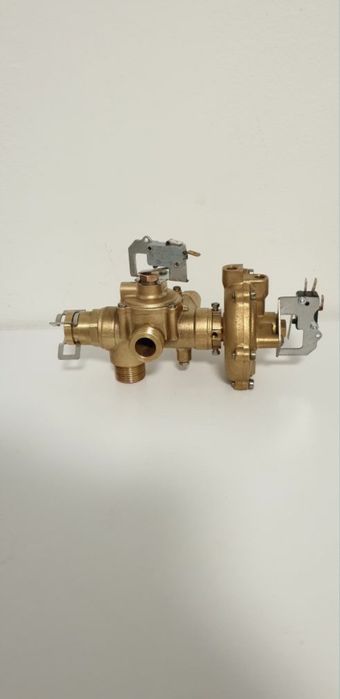 Vana 3 cai centrala Baxi ECO 240i , Luna 24i COMPLECTA