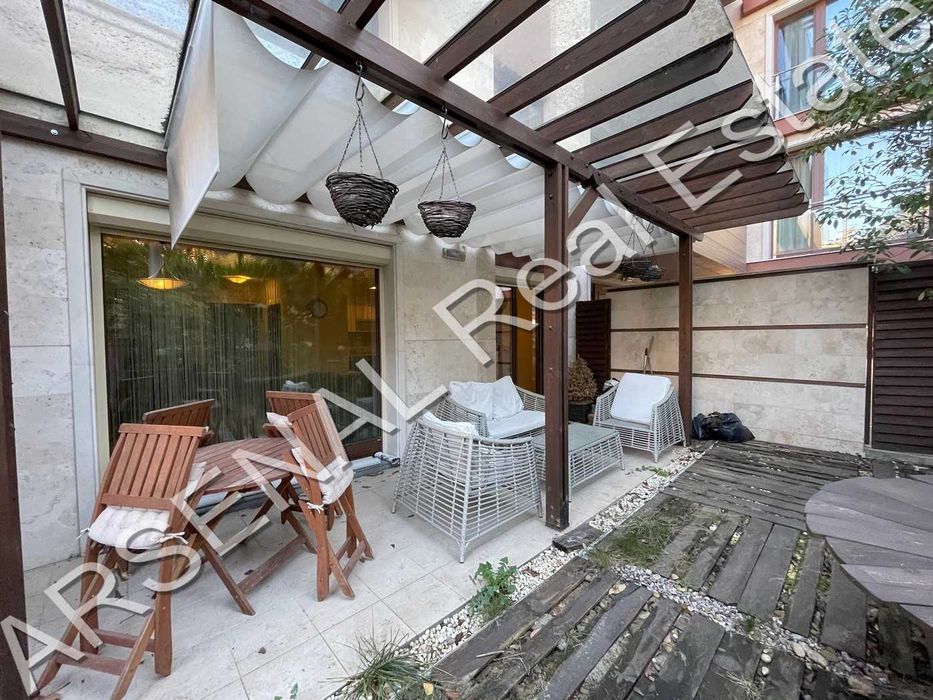 Продаваме тристаен апартамент в ЗАТВОРЕН комплекс, Манастирски ливади