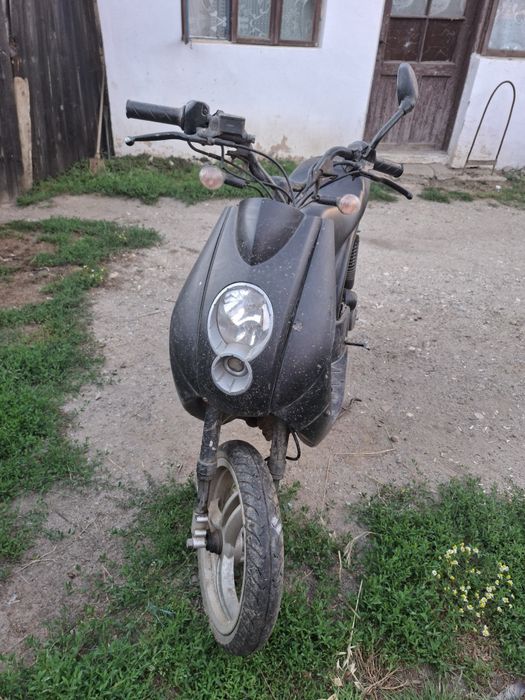 Vând scuter peugeot ludix