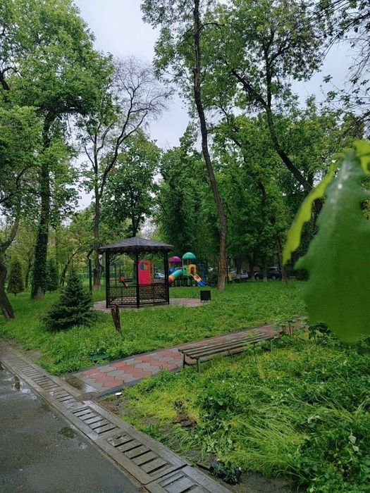 Метро Хамза (Новза), уютная 1 комнатная квартира с ремонтом меб и тех