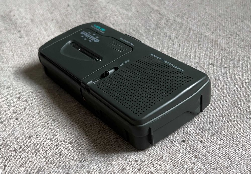 Microcasetofon reportofon United UOM 6570 activare vocala