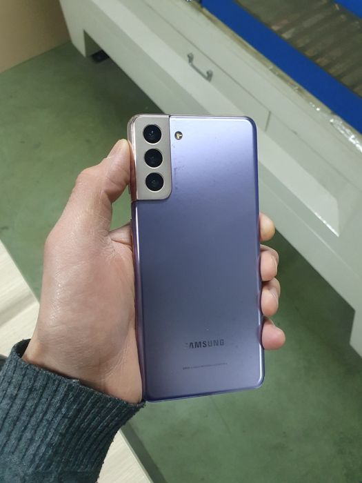 Samsung S21+ 5G 8/256Gb продам