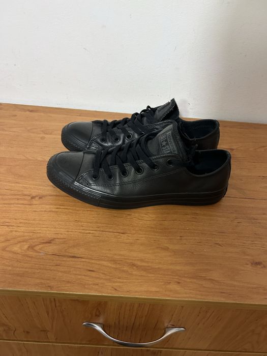 Nike converse …….