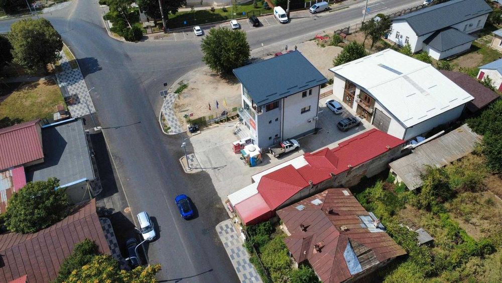 Inchiriere spatiu comercial