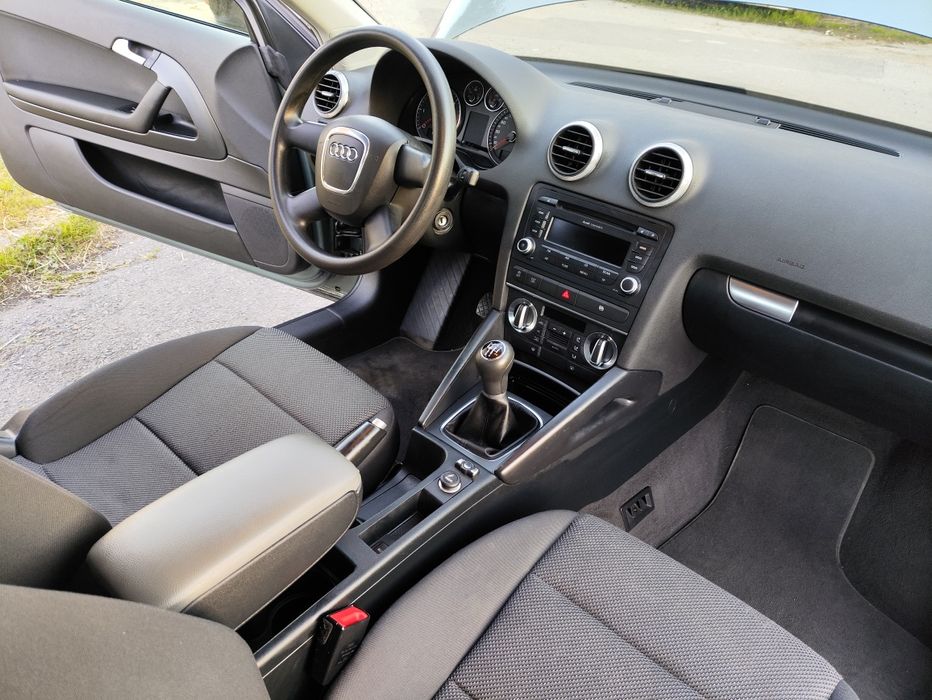 AUDI A3 FACELIFT 1.6 TDI 105кс.