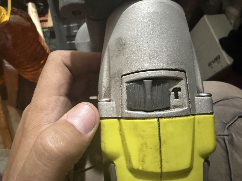 Дрель сотилади. Ryobi оргиналь