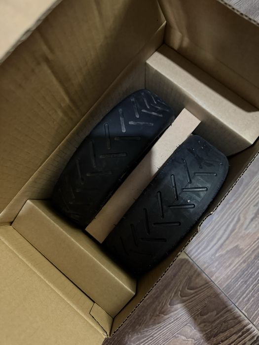 Срочно продам самокат xiaomi mi electric scooter m365