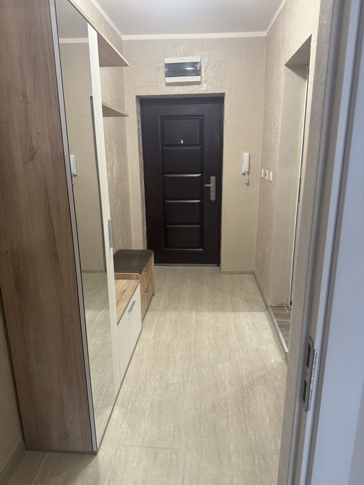 Дава се под наем Двустаен апартамент в Пловдив, Южен - 76 кв.м за 484.5 € - Снимка #9