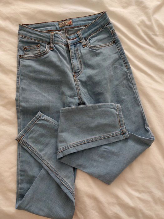 Blugi skinny damă