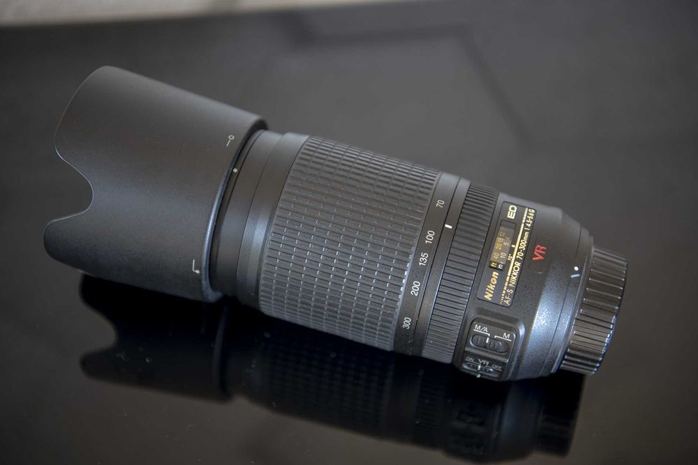Obiectiv pentru Nikon DSLR FX Full Frame Nikkor 70-300mm 1:4.5-5.6 G VR