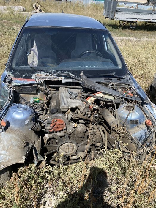 Бмв 318 по запчастям !