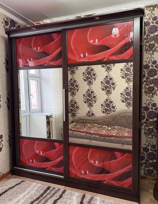 Шкаф-купе. В хорошем состоянии.