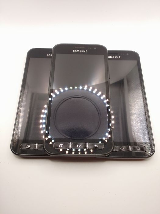 Samsung Galaxy Cover 4 -telefon Nou