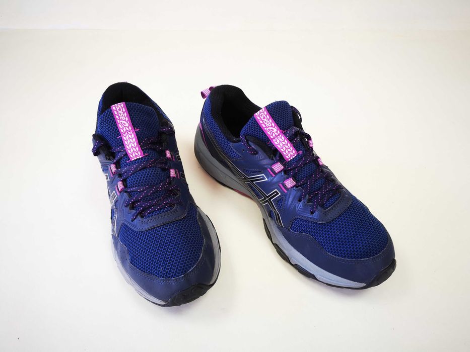 Adidasi alergare 40 41  Ghete munte dama ASICS Gel VENTURE 8 Ca NOI