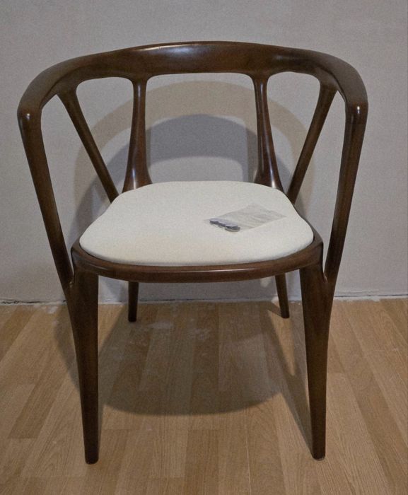 Стул, новый 50х50х75