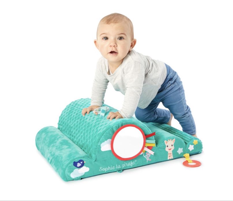 Жирафчето Софи Многофункционално облаче за развитие от 100% пяна