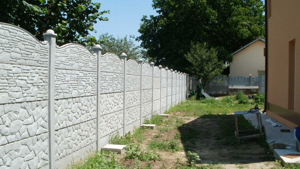 Бетонни панелни огради