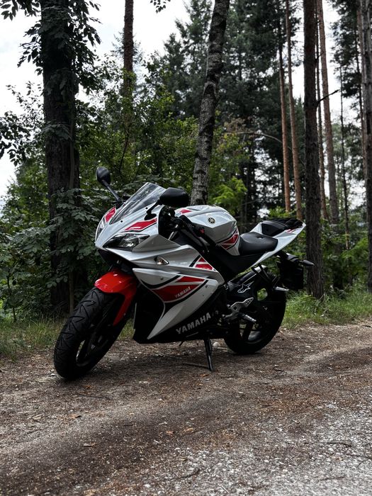 Yamaha yzf r125 2012