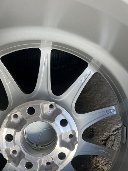 4 jante de mercedes cu anvelope 225/55/16 Bridgestone NoI