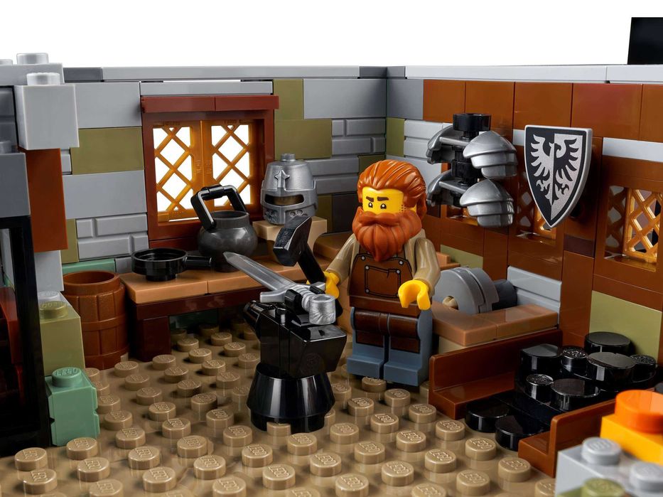LEGO Ideas 21325 Средновековна ковачница (Medieval Blacksmith) – НОВО